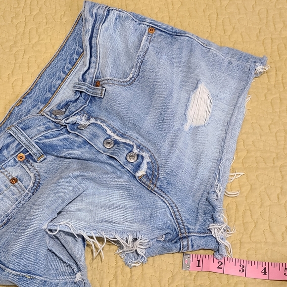 Levi's 501 distressed cut off jean shorts size 27 - Picture 5 of 5